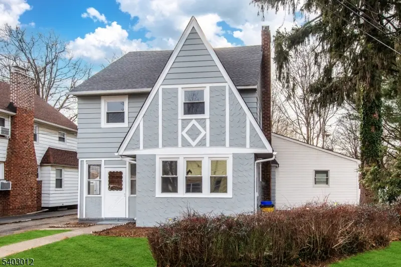 24 Argonne Ct, Teaneck, NJ 07666 - Image #2