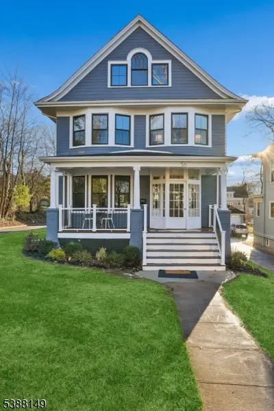 36 Oakview Ave, Maplewood, NJ 07040 - Image #2