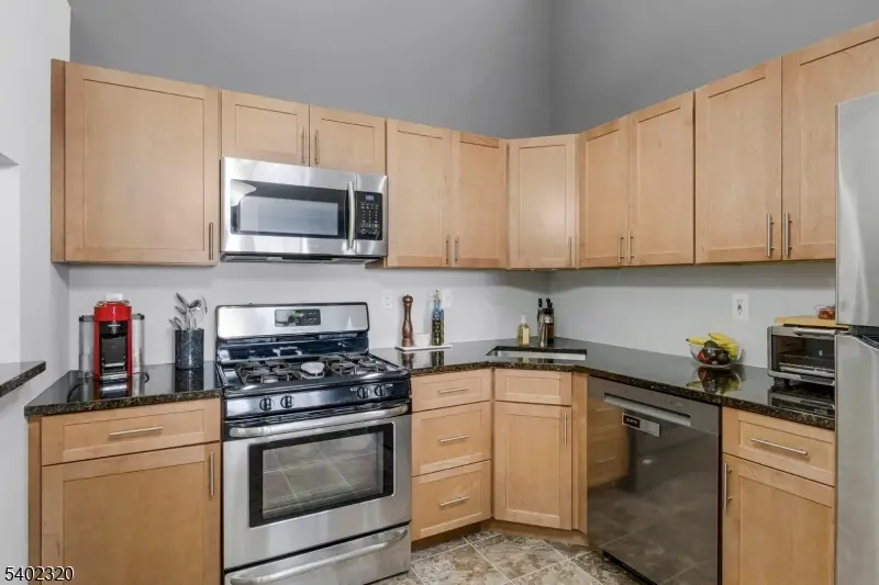 1515 Longley Ct, Branchburg, NJ 08876 - Image #2