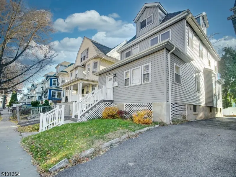 76 Amherst St, East Orange, NJ 07018 - Image #3