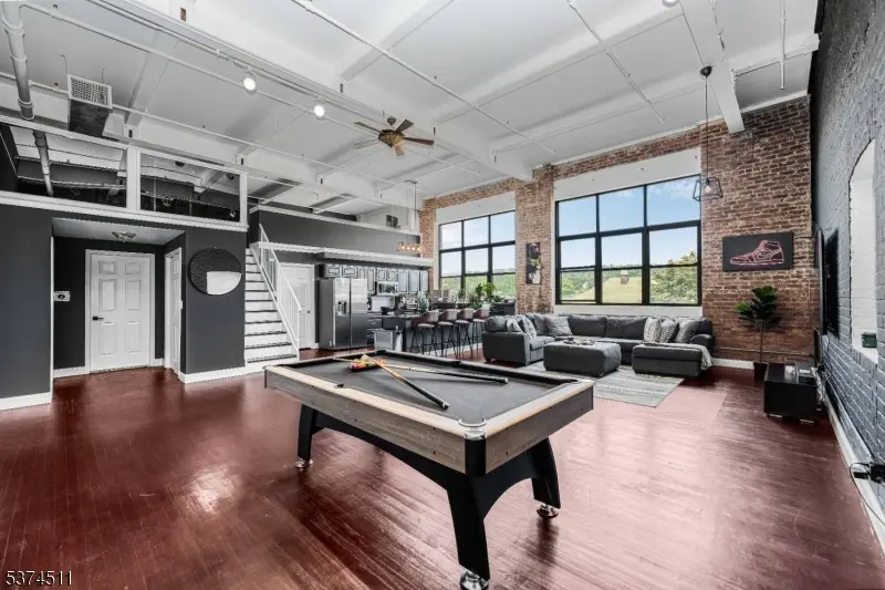 350 Scotland Rd, City Of Orange, NJ 07050 - Image #1