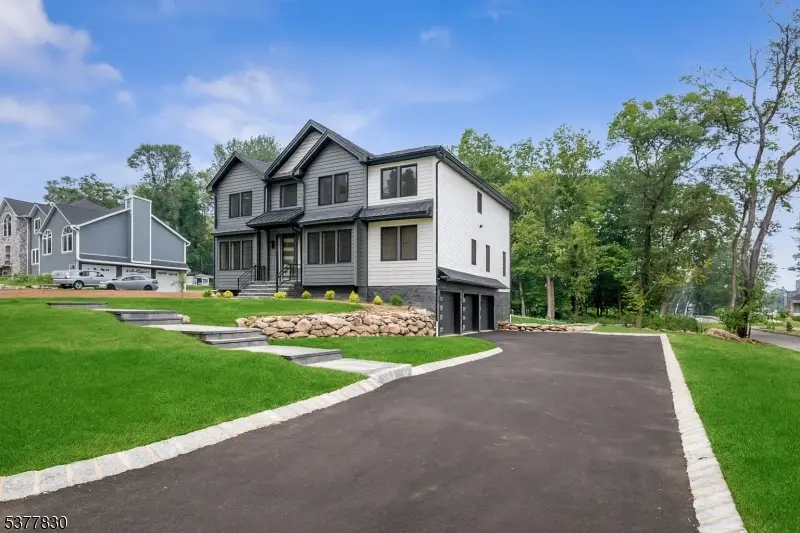 11 Eagles Nest Ter, West Milford, NJ 07480 - #3