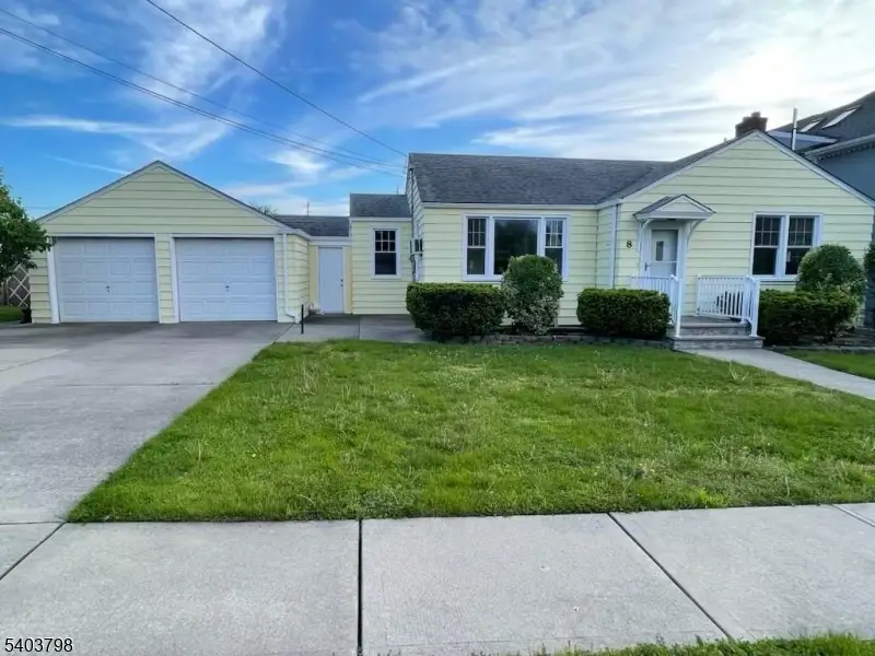 8 Fairview Ave, Secaucus, NJ 07094 - #1