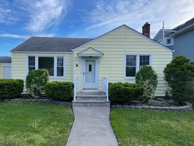 8 Fairview Ave, Secaucus, NJ 07094 - #2