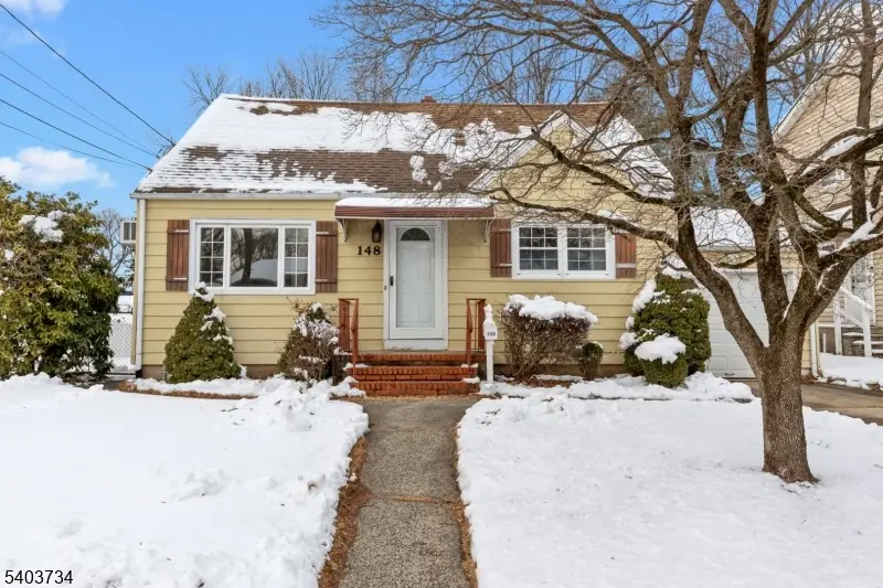 148 Locust Dr, Union, NJ 07083 - Image #2