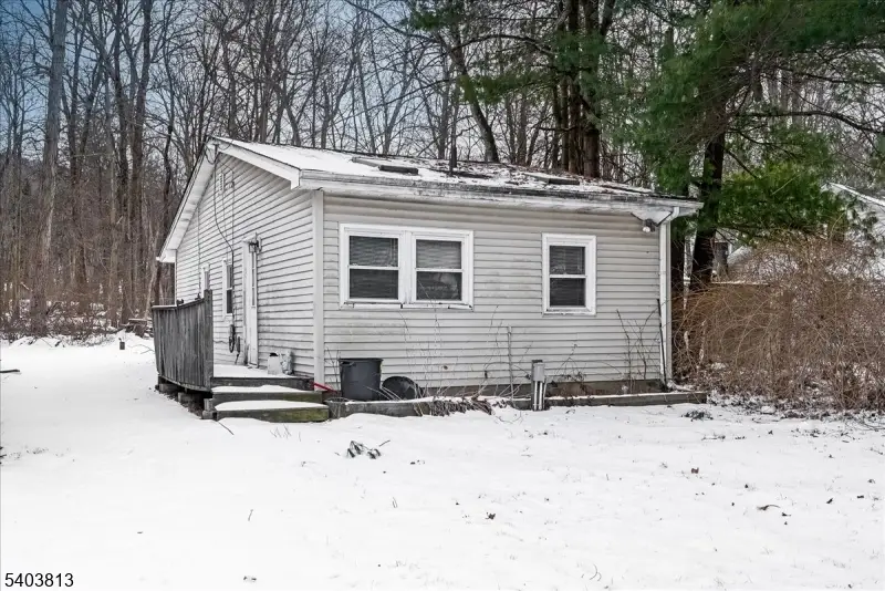 46 Wildwood Rd, Oak Ridge, NJ 07438 - Image #1