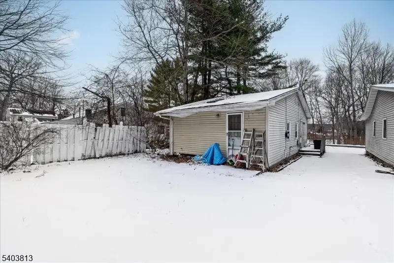 46 Wildwood Rd, Oak Ridge, NJ 07438 - Image #2