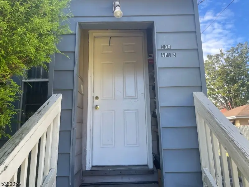 206 Bathgate Ave, South Bound Brook, NJ 08880 - Image #3