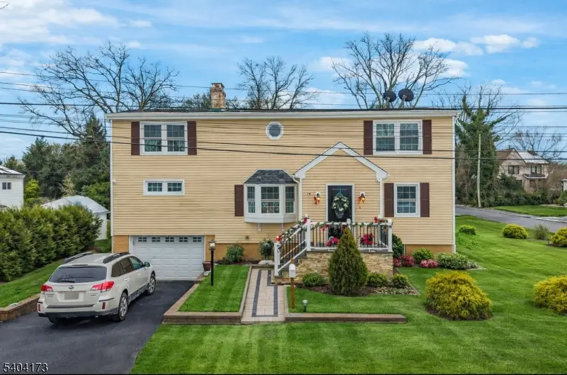 15 Spruce Pl, Denville, NJ 07834 - Image #1