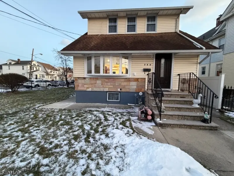 746 Murray St #1, Elizabeth, NJ 07202 - Image #1