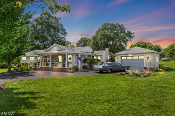 23 Sneider Rd, Warren Twp., NJ 07059