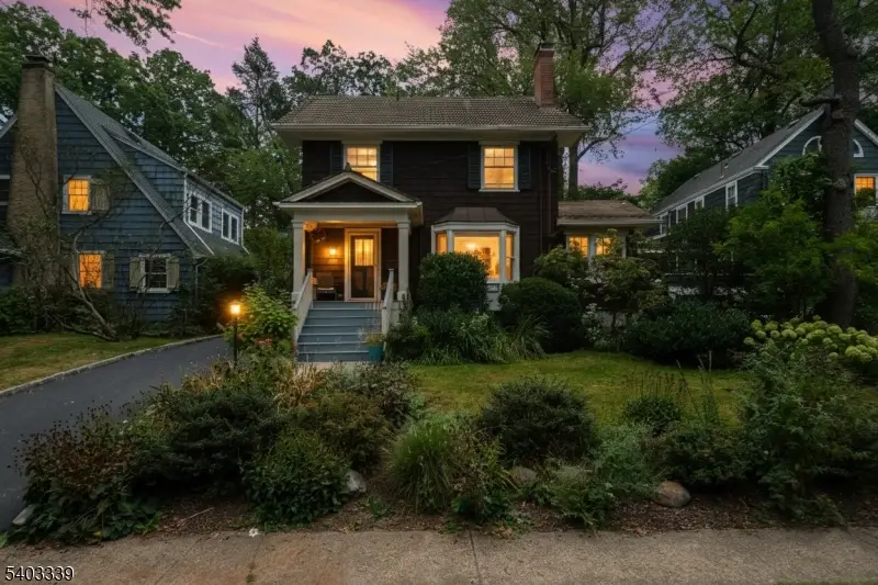 26 Kensington Ter, Maplewood, NJ 07040 - Image #2