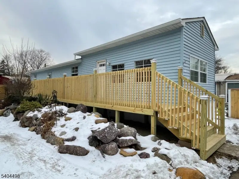 18 5th Street, Wayne, NJ 07470 - Image #1