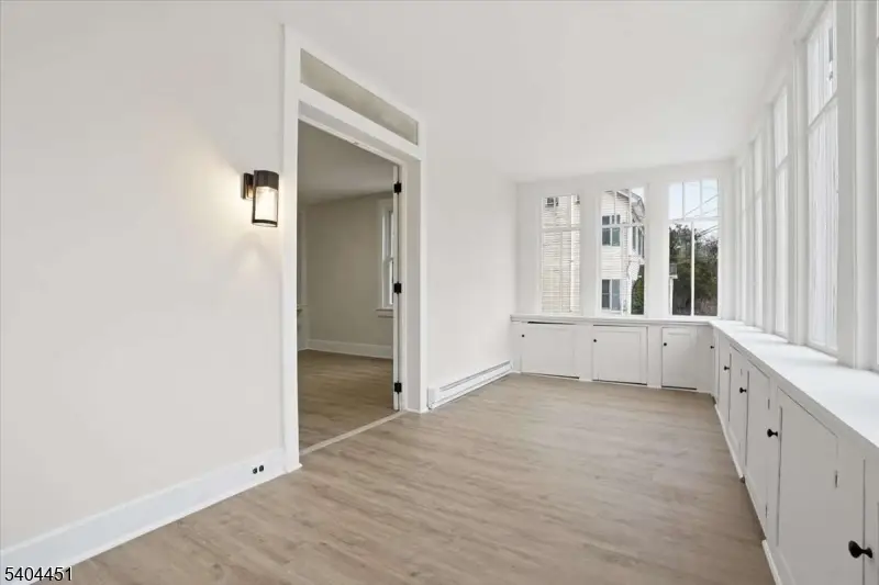 1090 Railroad Ave, Phillipsburg, NJ 08865 - Image #2