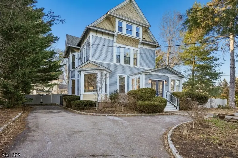 386 Park St, Upper Montclair, NJ 07043 - Image #2