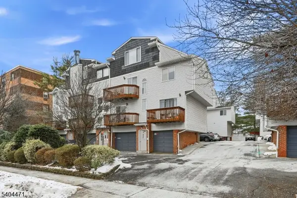 31 Fairmount Ave, Hackensack City, NJ 07601