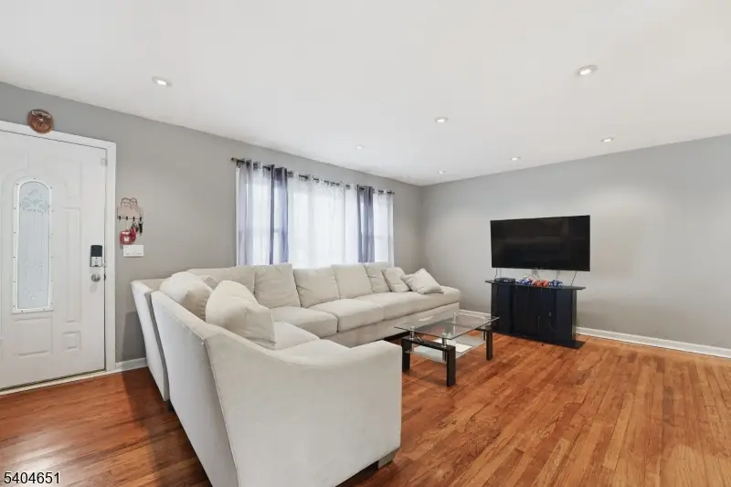 448 Cristiani St, Roselle, NJ 07203 - Image #3