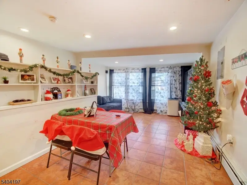614 12 4th Ave, Elizabeth, NJ 07202 - Image #3