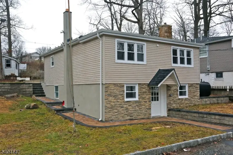 6 Bucknell Trl, Hopatcong, NJ 07843 - Image #2