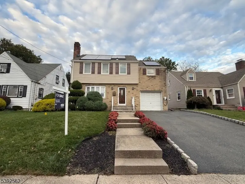 365 Broadwell Ave, Union, NJ 07083 - Image #2