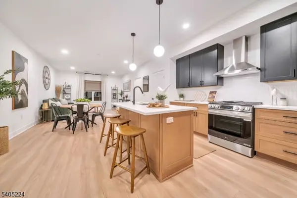 310 Encampment Ct., Montville Twp., NJ 07082