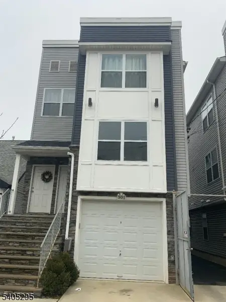 301 N 13th St, Newark City, NJ 07107