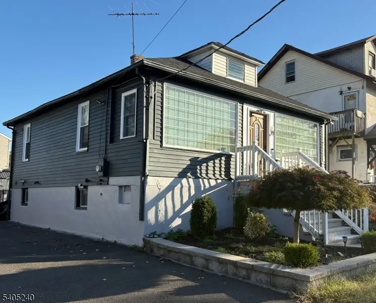 619 Hancock St, South Plainfield, NJ 07080 - Image #2