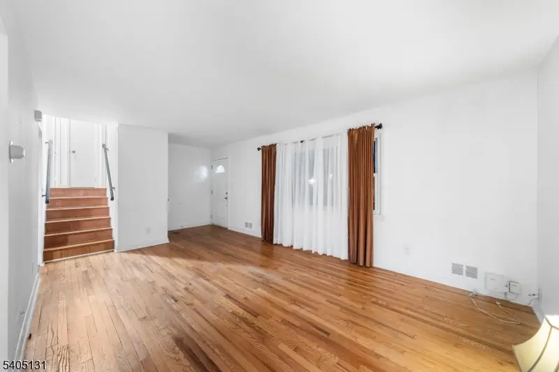 220 Haven Ave, Scotch Plains, NJ 07076 - Image #3