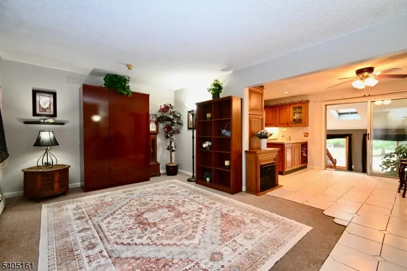 137 Byrne St, Hackensack, NJ 07601 - Image #2