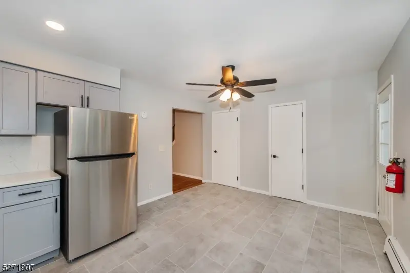 32 Walnut St, Pompton Lakes, NJ 07442 - Image #3