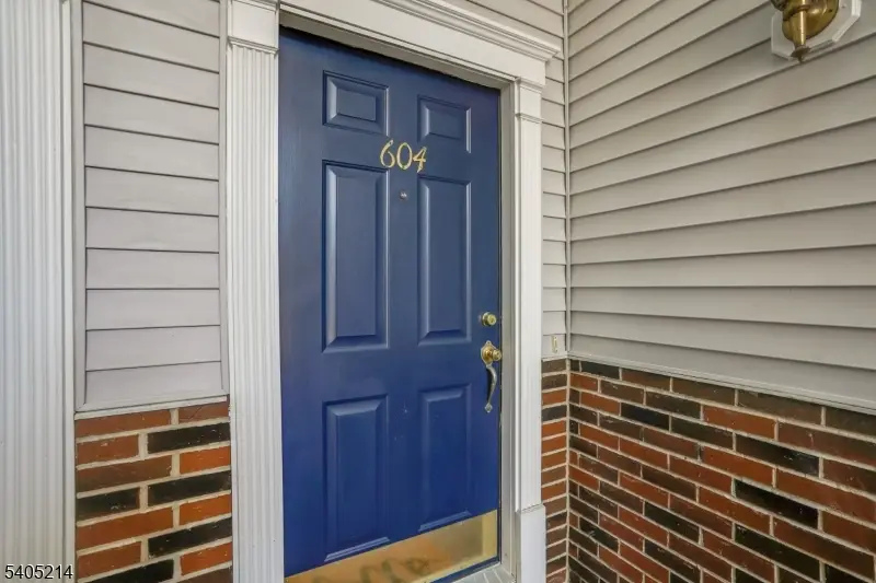 604 Knollwood Ct, Denville, NJ 07834 - Image #3