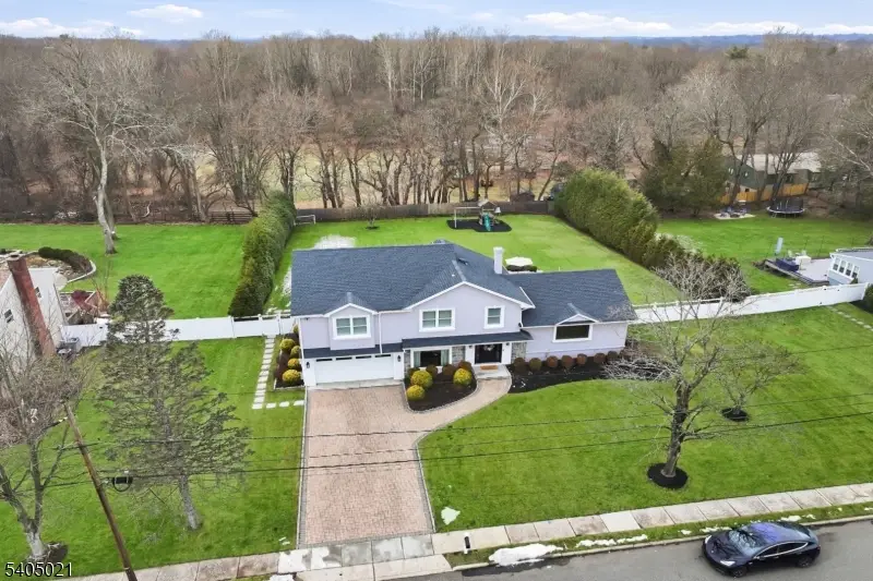 231 Birchwood Rd, Old Tappan, NJ 07675 - #3