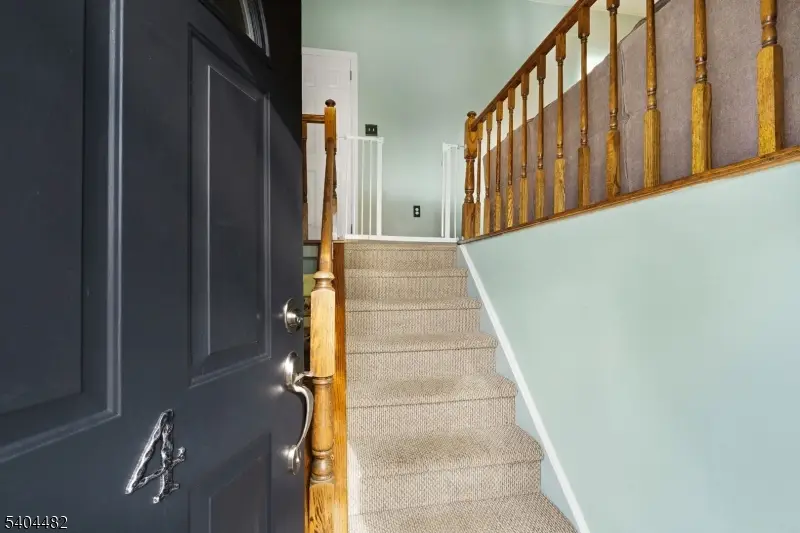 4 Bantry Ct, Vernon Township, NJ 07422 - Image #2