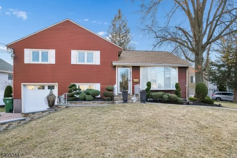 651 Amherst Rd, Linden, NJ 07036 - Image #1