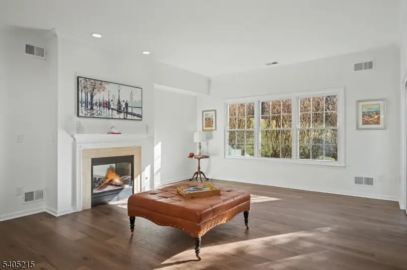 22 Oak Knoll Lane Condo, The Hills, NJ 07921 - Image #2