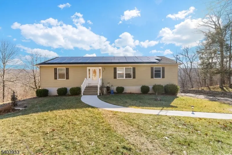 21 Mountaintop Rd, Montague, NJ 07827 - Image #1