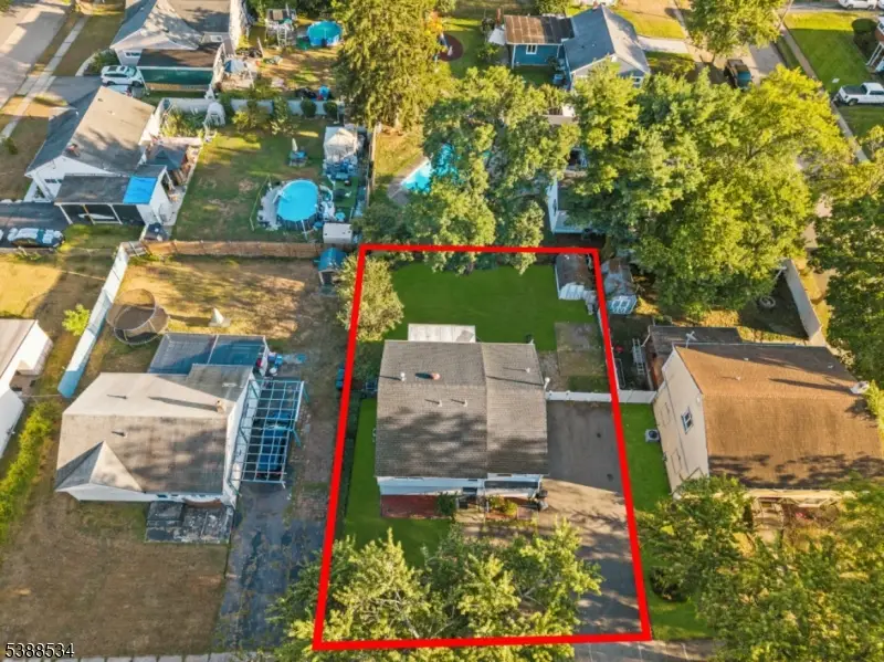 136 Haroldson Pl, Pompton Lakes, NJ 07442 - #3