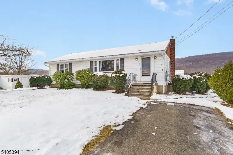 2130 Route 57, Broadway, NJ 07882 - Image #2