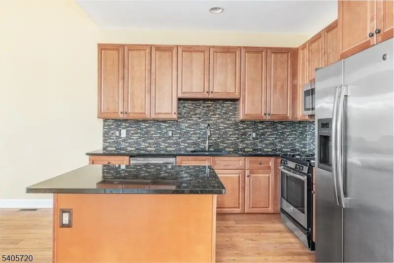 19 Prospect Ci, Wantage, NJ 07461 - #2