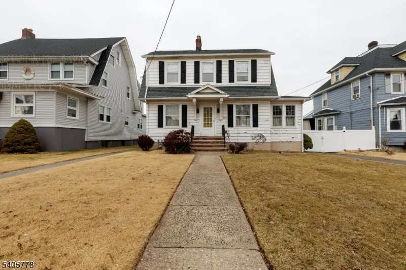 142 W Gibbons St, Linden, NJ 07036 - Image #1