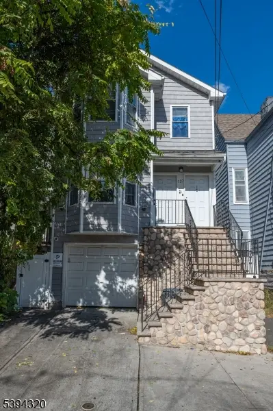 127 Godwin Ave, Paterson City, NJ 07501
