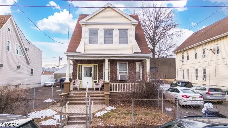 448 E 31st St, Paterson, NJ 07504 - Image #1