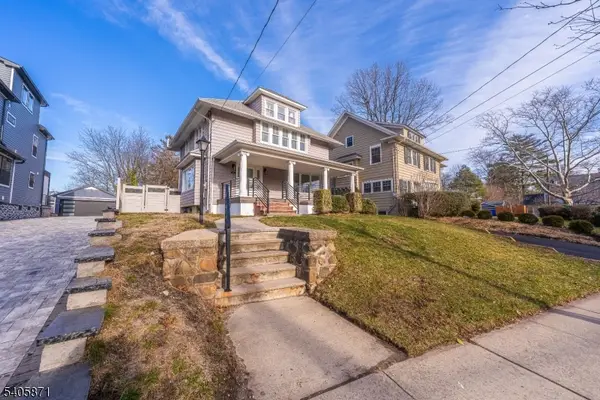 837 Park Ave, Elizabeth City, NJ 07208