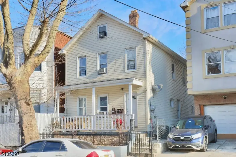 417 Franklin St, Elizabeth, NJ 07206 - Image #1