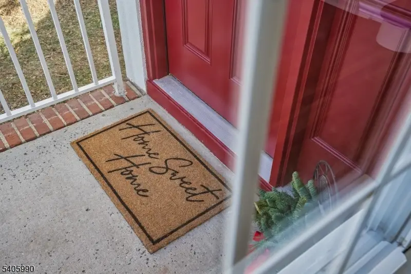 5 Mcelroy Ln, Belle Mead, NJ 08502 - #3