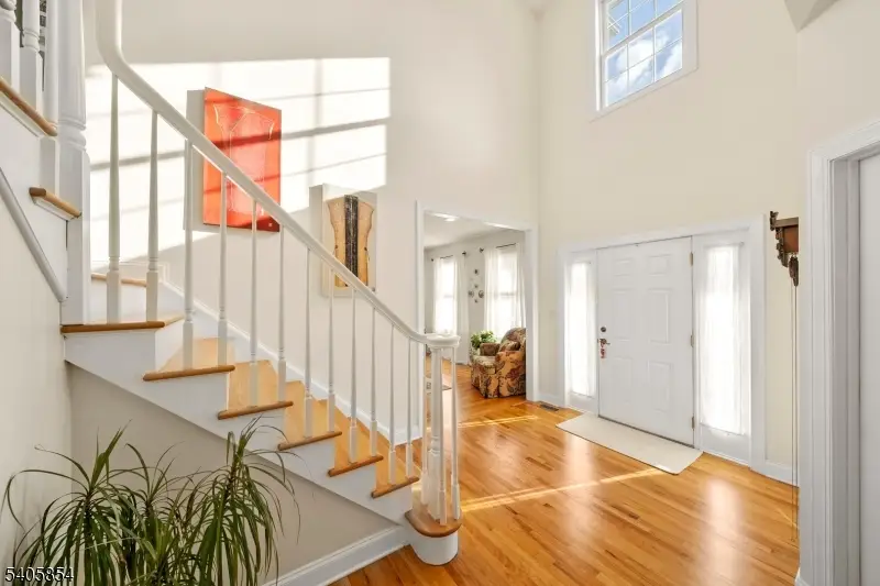 4 Forest Hill Ct, Whippany, NJ 07981 - Image #3