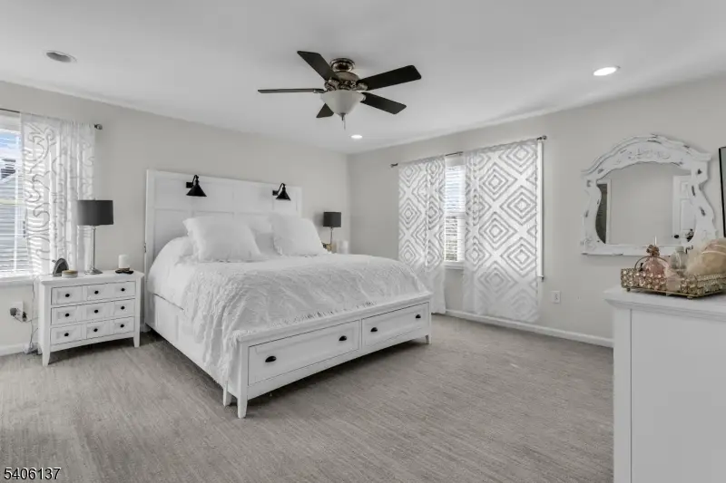 33 Cornell Dr, Clark, NJ 07066 - Image #2