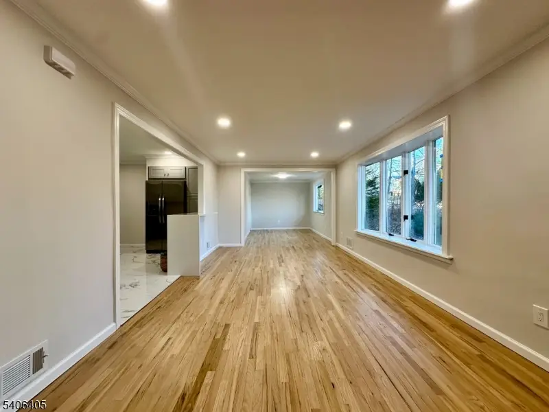 117 Vivian Ave, Emerson, NJ 07630 - Image #2