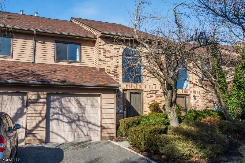 173 Castle Ridge Drive, East Hanover, NJ 07936 - Image #1