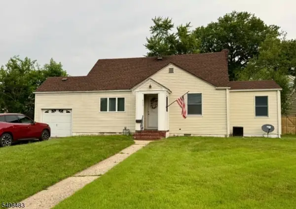 420 Academy Ter, Linden City, NJ 07036